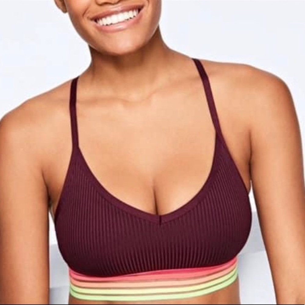 Victoria Secret Sports Bra Size L